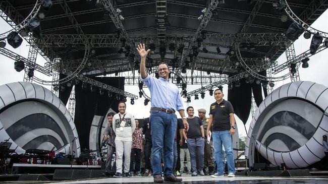 Ragam Perayaan Tahun Baru Para Gubernur Jakarta