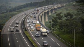 Pemerintah Pangkas Tarif Truk yang Melintasi 39 Ruas Tol