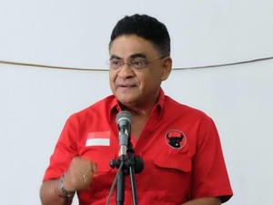 PDIP soal Jokowi Akan Keliling NTT: Apakah Mau Tunjukkan Ijazah?