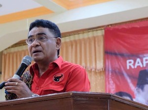 PDIP Tertawa Jokowi Injak Kepala Kerbau: Masa Eks Presiden Mainnya Lokal