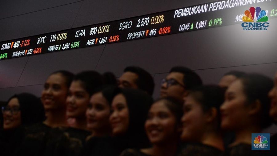 Wapres bersama menteri kabinet kerja membuka perdagangan saham awal 2018