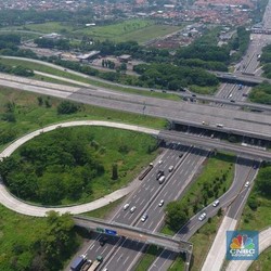Jokowi Pamer 'Wajah' Trans Jawa, Kapan Bisa Selesai?