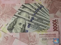 Rupiah Dibuka Melemah, Dolar AS Apresiasi ke Rp 13.365/US$