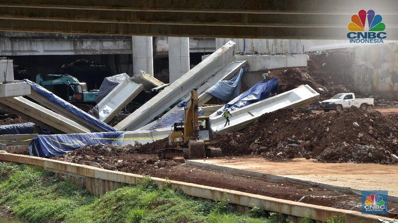 Berikut deretan peristiwa kecelakaan proyek yang ambruk