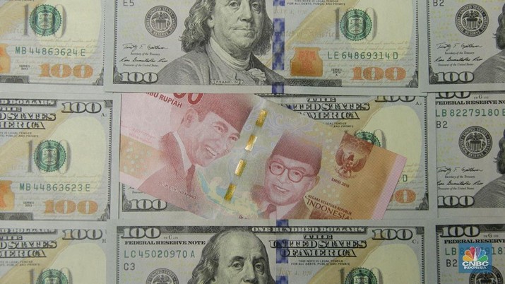 Pada Jumat (20/4/2018), nilai tukar rupiah terhadap dolar tercatat dikisaran Rp 13.800.