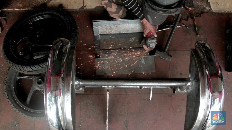 Dari sekian banyak produsen kendaraan terutama roda dua, tidak ada yang memenuhi kebutuhan kaum penyandang disabilitas