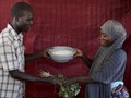 FOTO: Barter, Cara Korban Boko Haram Bertahan Hidup