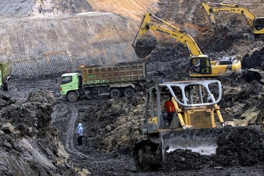 AS-Iran Panas tapi Saham Batu Bara Berguguran, Karena DMO?