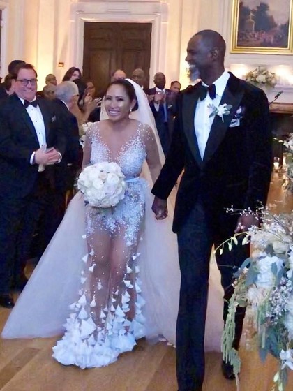 Mengintip Pernikahan Romantis Brian McKnight di Malam Tahun Baru Mengintip Pernikahan Romantis Brian McKnight di Malam Tahun Baru