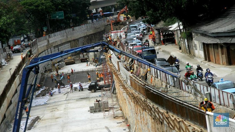 Pembangunan Ketiga Underpass tersebut sedianya dijadwalkan selesai pada akhir tahun 2017, namun diprediksi baru akan rampung pada bulan April 2018.