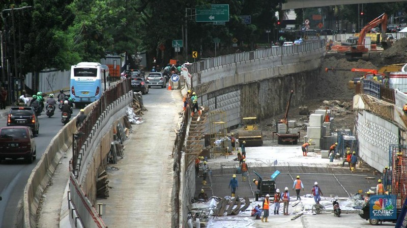 Pembangunan Ketiga Underpass tersebut sedianya dijadwalkan selesai pada akhir tahun 2017, namun diprediksi baru akan rampung pada bulan April 2018.