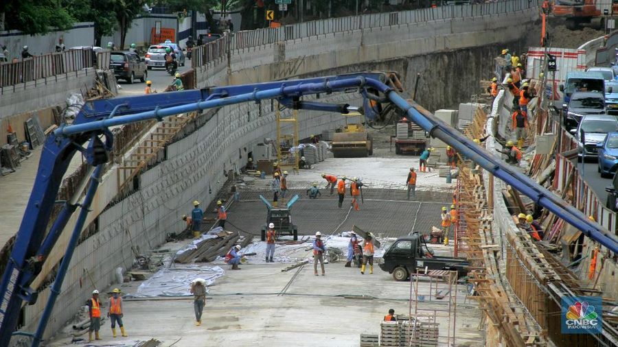 Pembangunan Ketiga Underpass tersebut sedianya dijadwalkan selesai pada akhir tahun 2017, namun diprediksi baru akan rampung pada bulan April 2018.