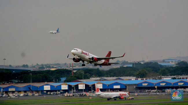 Bocoran Airlangga: Tiket Pesawat Lebaran Didiskon 10% Berlaku 2 Minggu