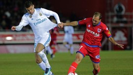 Milan Resmi Dapatkan Bek Madrid