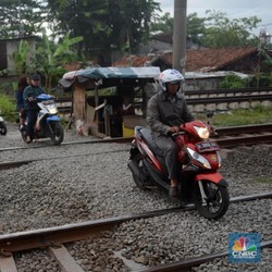 Terungkap, 'Biang Kerok' Lintasan KA Liar Sulit Ditutup