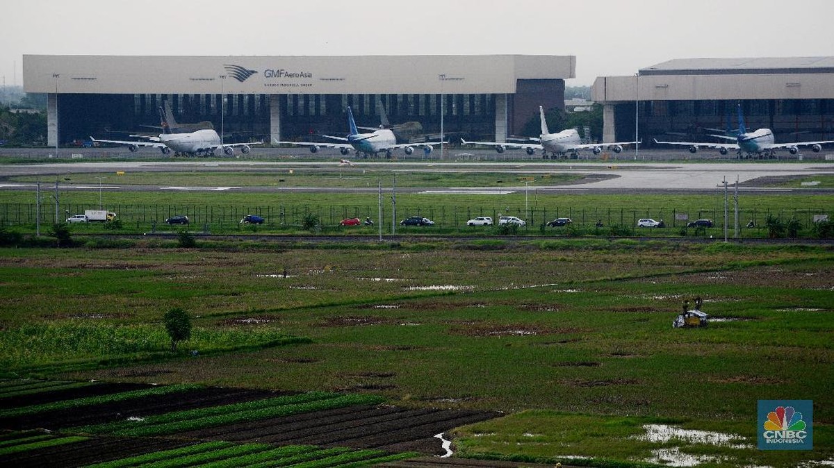 7 Bandara Ditutup Efek Abu Gunung Anak Krakatau, Ada Soetta dan Halim