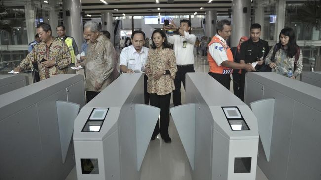 Rini Bantah Percepatan Proyek BUMN Picu Kecelakaan Kerja