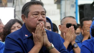 Cuitan SBY dan 'Rayuan' Koalisi Jokowi