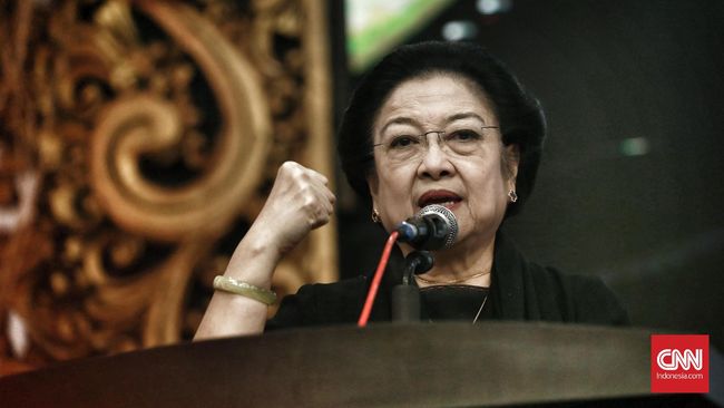 PDIP Nomor Tiga, Megawati Ciptakan Slogan 'Banteng Metal'