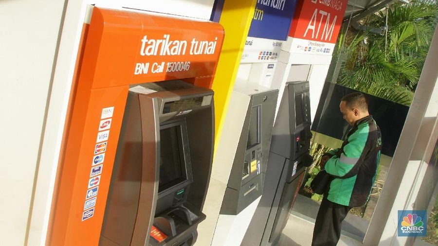 Rasio harga terhadap laba bersih per saham, atau price to earning ratio (PER), menyusul kinerja positifnya tahun lalu.