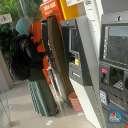 Bukti Konkret Tsunami PHK: Ribuan Kantor Cabang Bank RI Tutup