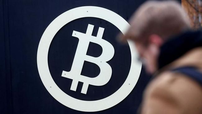 Harga Bitcoin Menguap Rp 14 Juta dalam Semalam, Ada Apa?