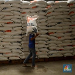 RI Terancam Efek Buruk La Nina, Stok Beras Aman Pak Mentan?
