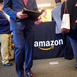 Orang Bernama Alexa Ini Mau Ganti Nama Karena Amazon, Kenapa?