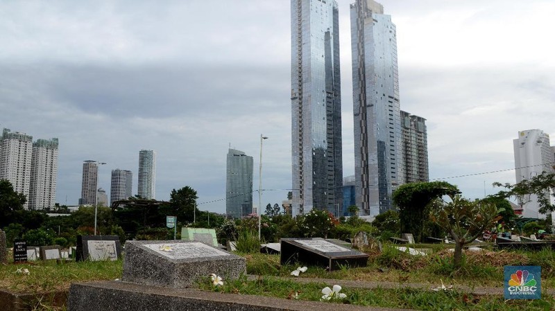Keterbatasan lahan pemakaman, Pemprov DKI Jakarta mengalokasikan anggaran Rp 400 miliar untuk pengadaan lahan makam di tahun 2018