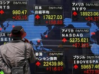 Duh! IHSG Jeblok Saat Bursa Saham Asia Melesat
