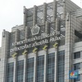 Dirjen Mana Nih, Pajak Kok Anjlok 12% di Semester I-2020?