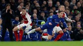 Chelsea mendominasi jalannya pertandingan semifinal leg pertama dan menciptakan sejumlah peluang yang mengancam gawang Arsenal. (REUTERS/David Klein)