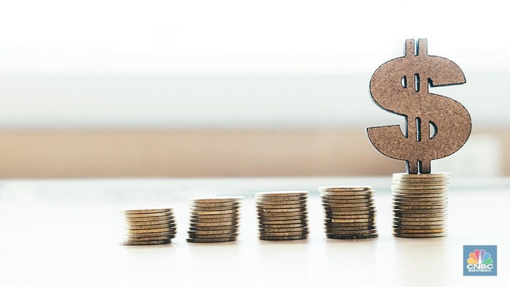 fund coin piles and glass for investment in the future.