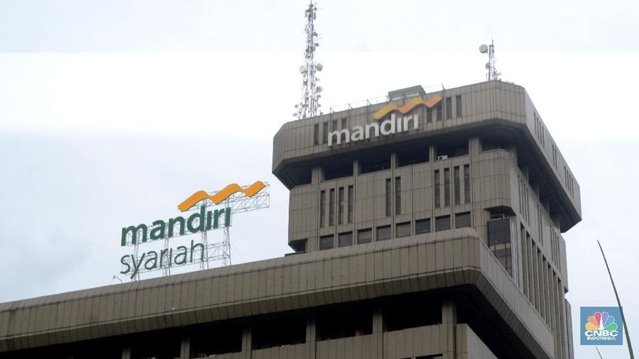 Anggota direksi bank-bank BUMN sering berpindah dari satu bank pelat merah ke bank lainnya sesuai amanat pemegang saham.