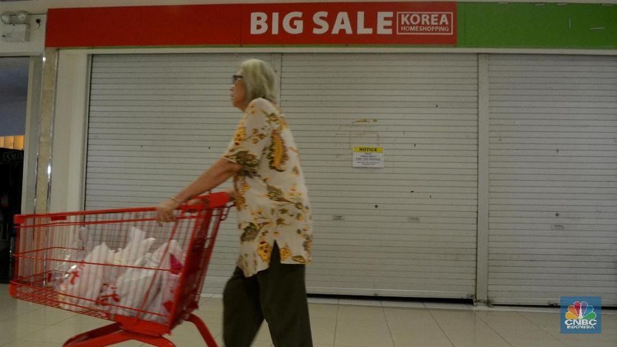 90% anggota asosiasi pengusaha retail Indonesia sudah berubah ke arah penjualan online dari sebelumnya offline.