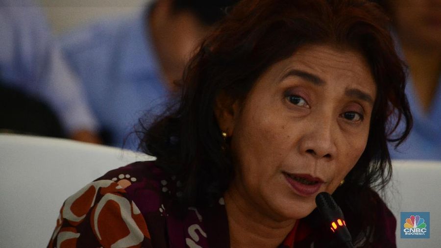 Menteri Kelautan dan Perikanan Susi Pudjiastuti memberi keterangan di Gedung Mina Bahari, Jakarta, Kamis (11/1/2018)