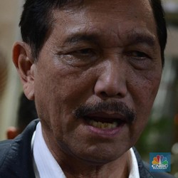 Luhut Minta Izin Pembangunan Hotel Baru Dibatasi, Ada Apa?