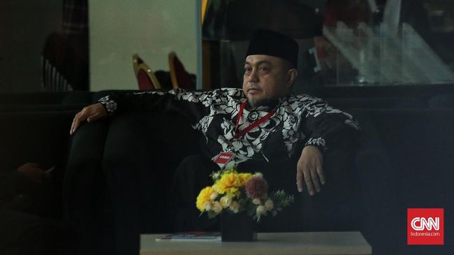 Tamsil Linrung Dicecar Tambahan Anggaran e-KTP Rp1,4 Triliun