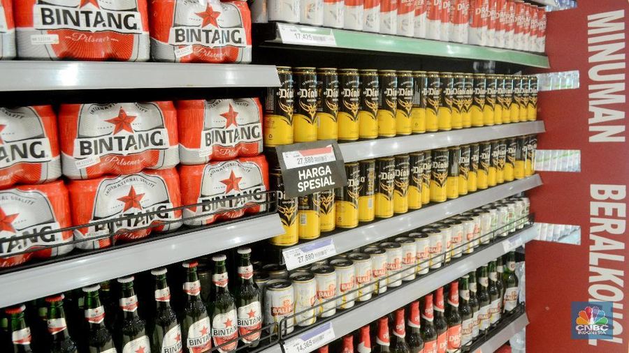Penerimaan cukai MMEA, harus diakui masih bergantung lebih pada pengusaha minuman beralkohol.
