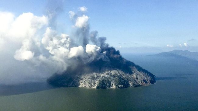 Unduh 97 Gambar Gunung Berapi Meletus Keren HD