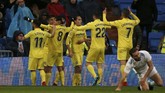 Villarreal yang sebagian besar bertahan di pertandingan ini, justru mampu mencetak gol pada menit ke-87 melalui tendangan cungkil Pablo Fornals pada menit ke-87. (REUTERS/Javier Barbancho)