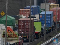 Pengusaha Truk Masih Mogok Operasi Hari Ini, Mau Geruduk Kantor Menhub