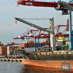Penyumbang Surplus Neraca Dagang April 2025: Batu Bara & Besi Baja