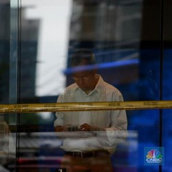IHSG Melaju Kencang, Menguat 1% pada Sesi I
