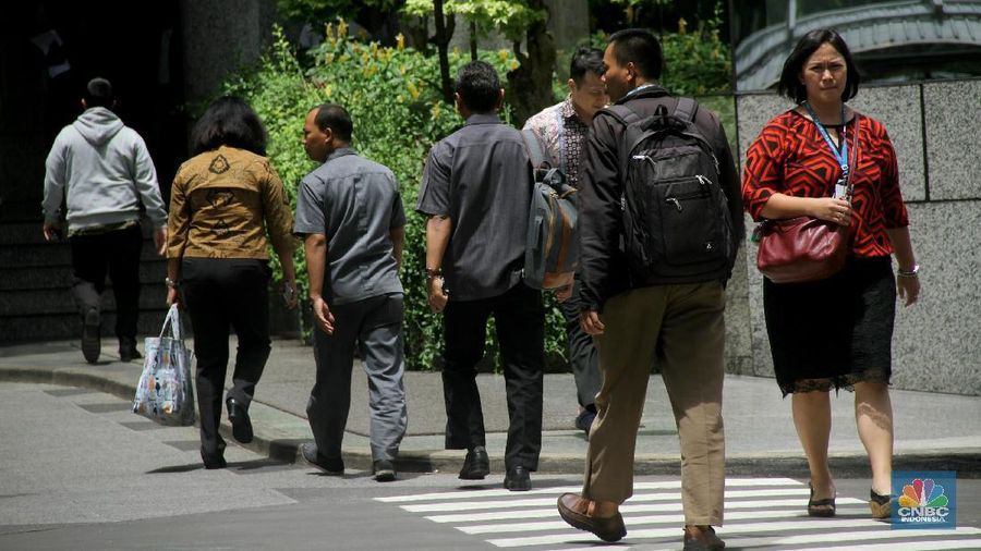 Ini 10 Perusahaan yang Berani Gaji Karyawan Miliaran Rupiah