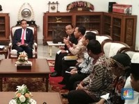 Simak! Istana Buka Suara Soal Kebijakan 'Gila' Jokowi