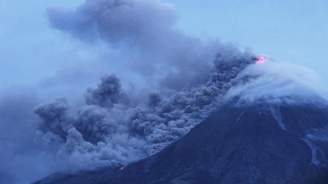 Gunung Berapi Paling Aktif Di Papua Nugini Meletus