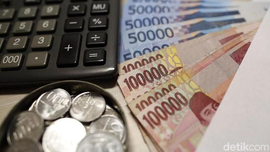 Makanan (food) menyumbang 40% dari total kontribusi ekonomi kreatif pada perekonomian