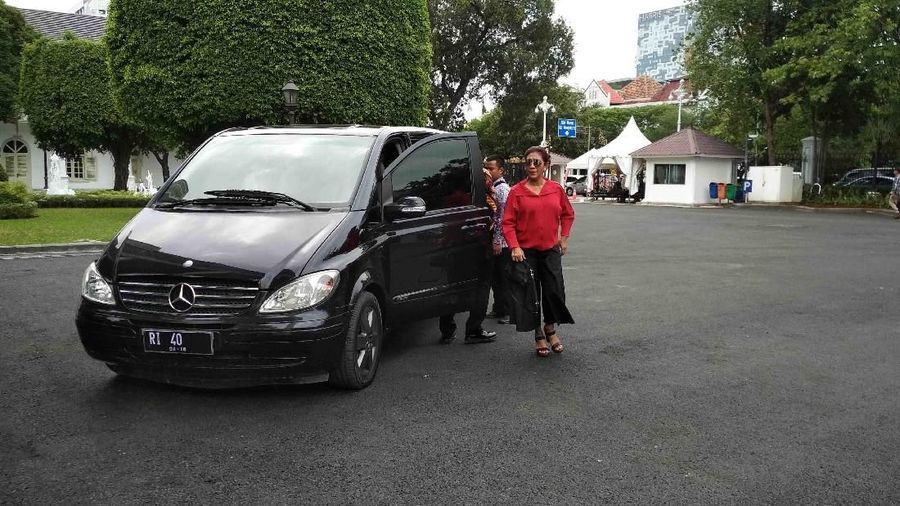Presiden Joko Widodo menggelar rapat untuk menuntaskan kemelut pelarangan alat tangkap cantrang.