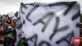 Nelayan juga diminta untuk mendaftarkan kembali kapal mereka serta mendaftarkan diri untuk mendapatkan alat tangkap pengganti cantrang. (CNNIndonesia/Safir Makki)